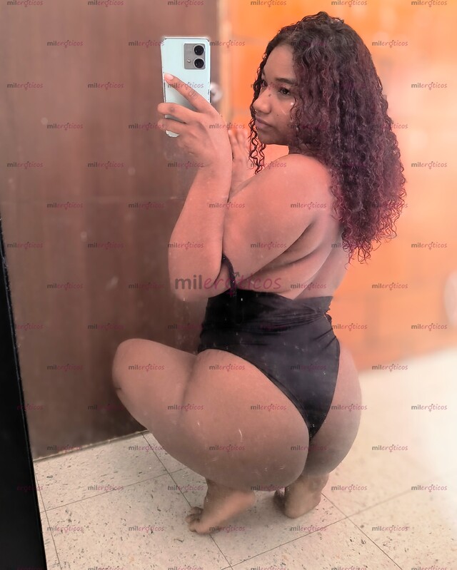 FOTOS DE SOLO DOMICILIOS SOY CAMÍ Y ESTOY DISPUESTA A COMPLACERTE