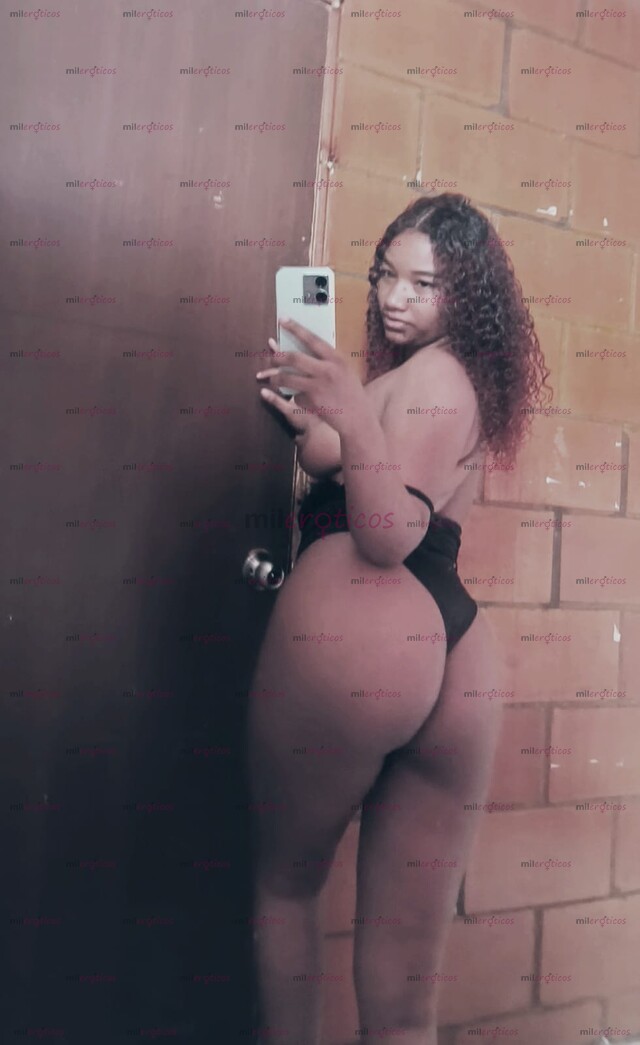 FOTOS DE SOLO DOMICILIOS SOY CAMÍ Y ESTOY DISPUESTA A COMPLACERTE