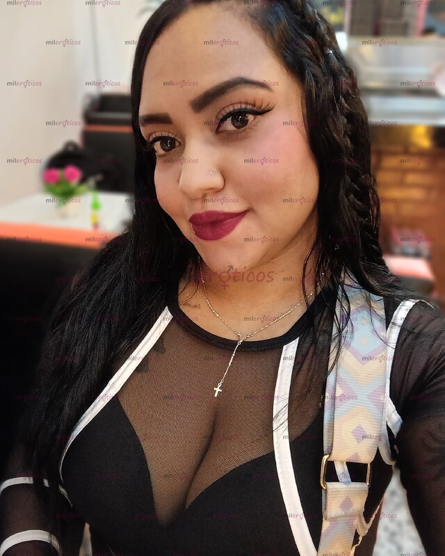 FOTOS DE CANELITTA DE CABELLO NEGRO LARGO LINDA DE RICAS TETAS Y UNA VAGINA APRETADITA