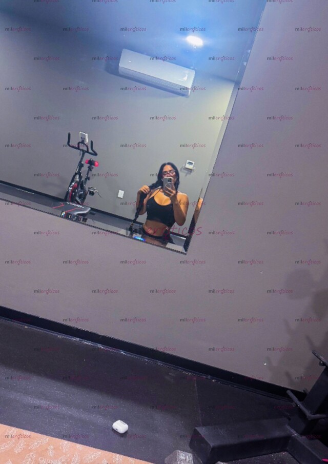 FOTOS DE HOLA MI NOMBRE ES INÉS UNA MORENA COLOR CANELA PARA TI