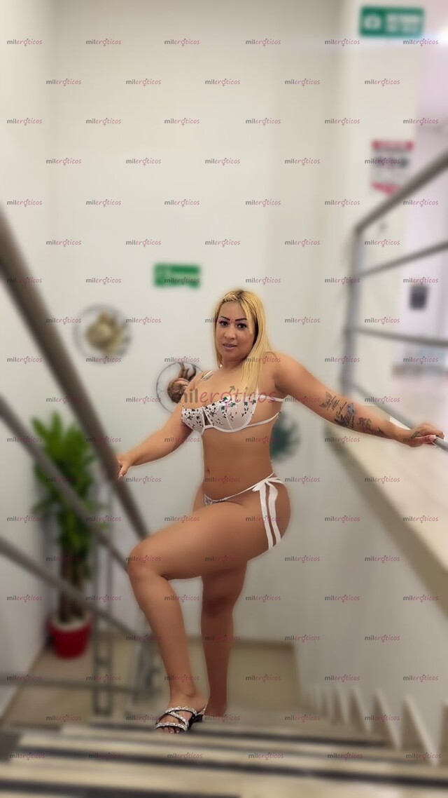 FOTOS DE ME PRESENTO EN RICA Y DELICIOSA MONA VINE DE PASO
