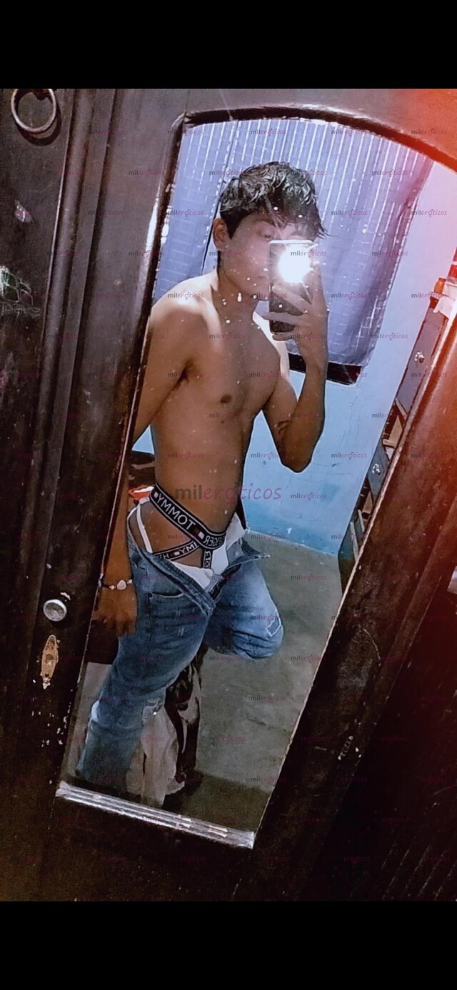 FOTOS DE TIWINK INTER VERGON Y CULO AGUANTADOR PARA DARTE PLACER