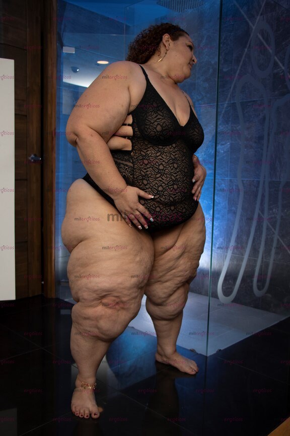 FOTOS DE MI AMOR NO TE LO PIERDAS TU BBW GORDITA LLEGANDO A BOGOTÁ TE ESPERO