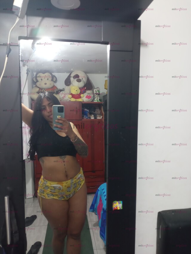 FOTOS DE BELLA MORENA CUERPO FIT CULO GRANDE UNIVERSITARIA