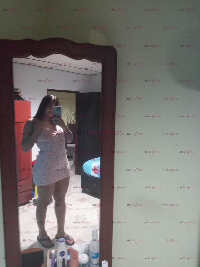 FOTOS DE BELLA MORENA CUERPO FIT CULO GRANDE UNIVERSITARIA