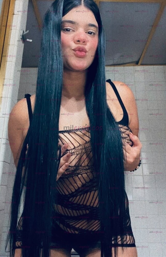 FOTOS DE HOLA MIS AMORES SOY LUCIANA HERMOSA PELI NEGRA COLOMBIANA LINDA ESCRIBAME