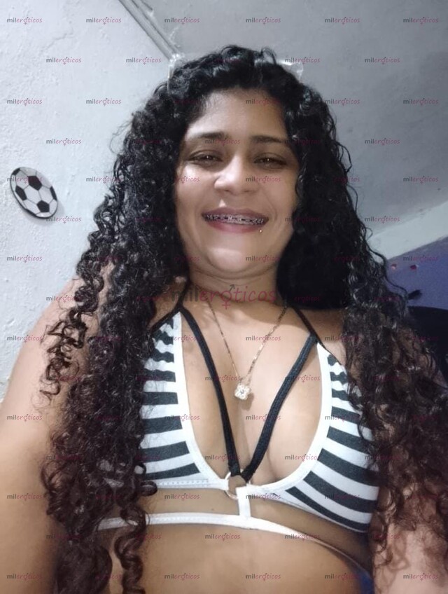 FOTOS DE SOY UNA CRESPA FLACA ATRACTIVA CON UN CUERPO QUE TE VA ENCANTAR