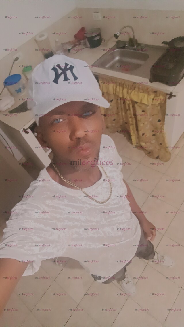 FOTOS DE ACT MORENO TE COMPLACE TE DA MUCHO AMOR Y PASION