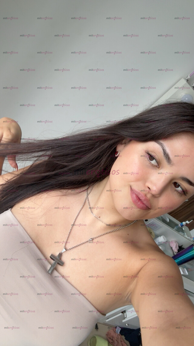 FOTOS DE MUJER TRANS FEMENINA, DISCRETA Y COMPLACIENTE