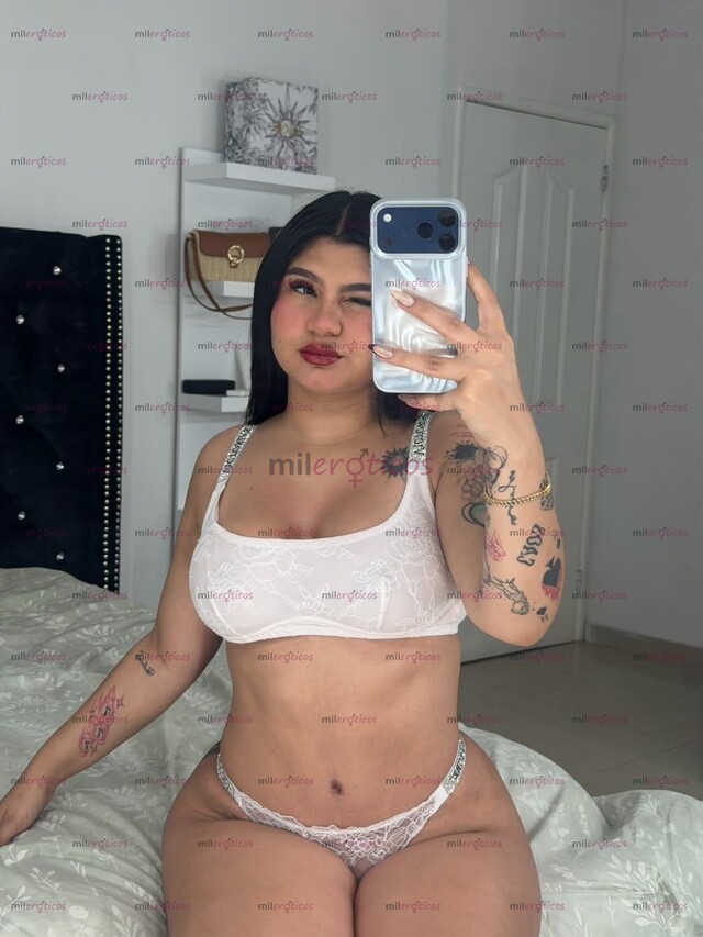 FOTOS DE MORENA LATINA CALIENTE, CON SQUIRTING Y ANAL EN VIDEOLLAMADAS Y VIDEOS.