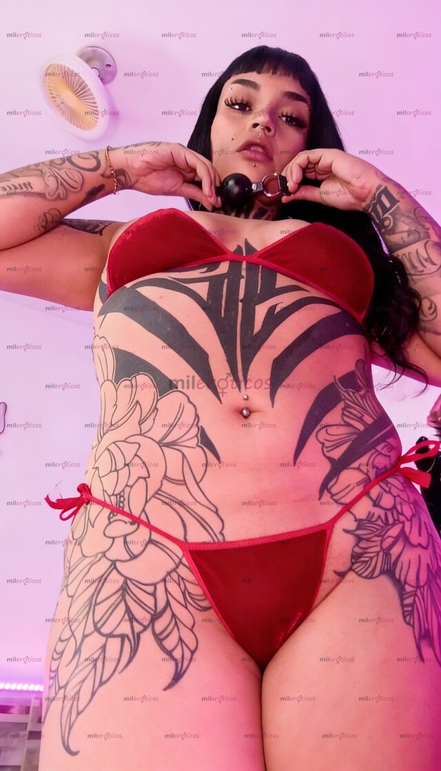 FOTOS DE TE GUSTA LA SALIVA ? PUEDO HACERTE EL MEJOR SHOW QUE HAS VISTO , ESCRIBEME