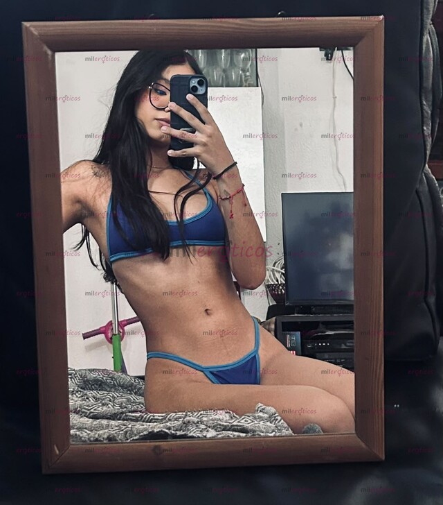 FOTOS DE VIENE A DISFRUTAR DE UNA JOVENCITA DE 18 AÑOS MUY VICIOSA
