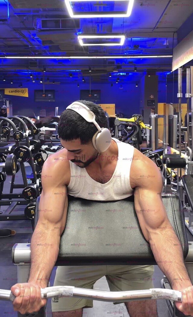 FOTOS DE PASIVO MASCULINO BIEN COMPLACIENTE, ESCRÍBEME PARA PASARLA RICO