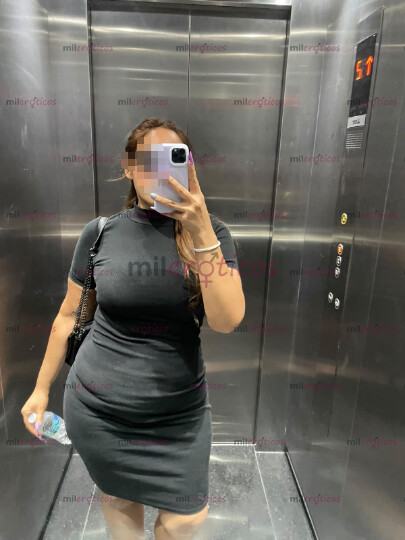 FOTOS DE MILF BBW CASADA CULONA HOTWIFE BI PIERNUDA TETAS RICAS