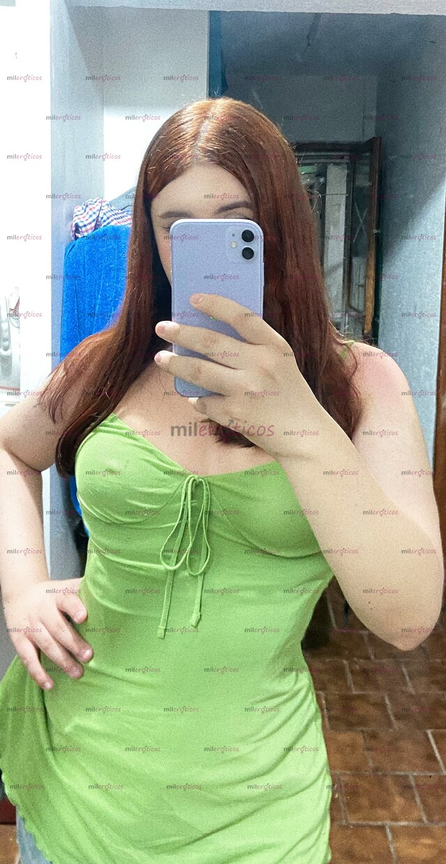 FOTOS DE PELIRROJA UNIVERSITARIA COMPLACIENTE AL MOMENTO