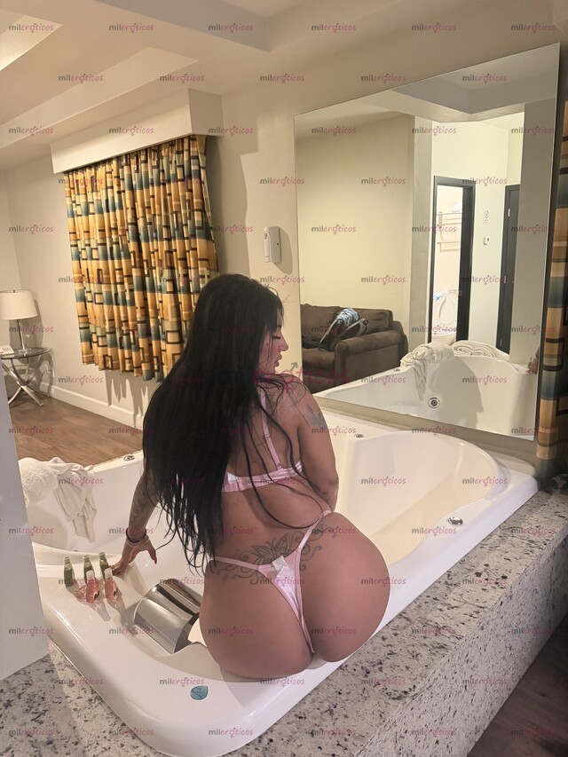 FOTOS DE HOLI SOY MIA YA HOSPEDADA EXOTICA NALGONA CHAPARRITA Y BONITA, TRÍOS