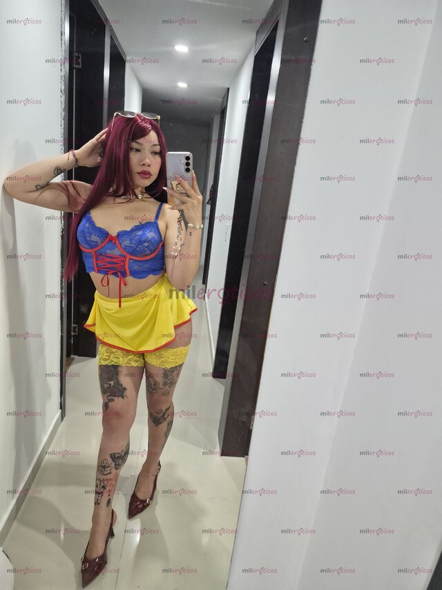 FOTOS DE KATIA LINDA COLOMBIA CON CARITA ORIENTAL