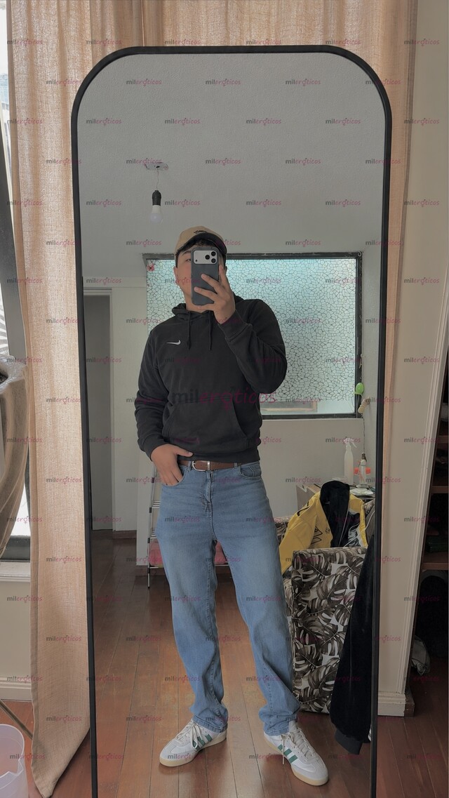 FOTOS DE MACHO BISEXUAL CON VERGA GRANDE Y CULO APRETADO MUY RICO Y MORBOSO