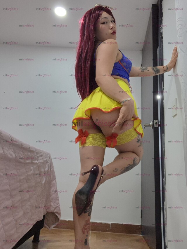FOTOS DE KATIA LINDA COLOMBIA CON CARITA ORIENTAL