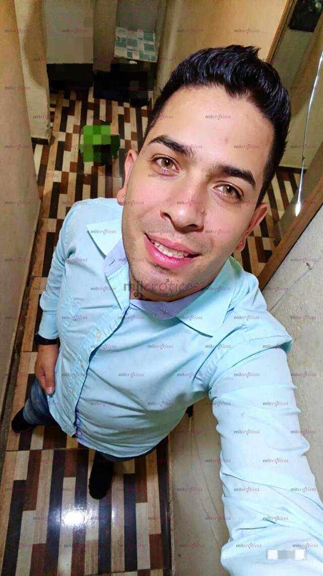 FOTOS DE JOVEN VENEZOLANO EN LA CIUDAD DE MEDELLÍN MSJ 3337010836