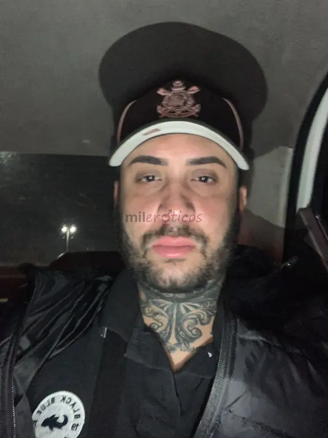 Experiente em fazer vc gozar boca sujametelaosafado ao extremofavelado mais safado que vc vai conhecer na sua vida pe na cabeca soco na costela cuspid...