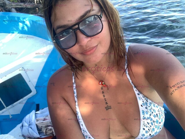 FOTOS DE MONA DESDE 8 MIL HERMOSA CON VAGINA APRETADA Y HÚMEDA