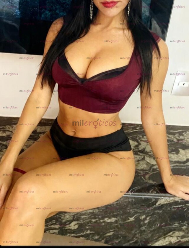 FOTOS DE SOFIA HERMOSA PUTITA MUY CALIENTE EN LA CAMA