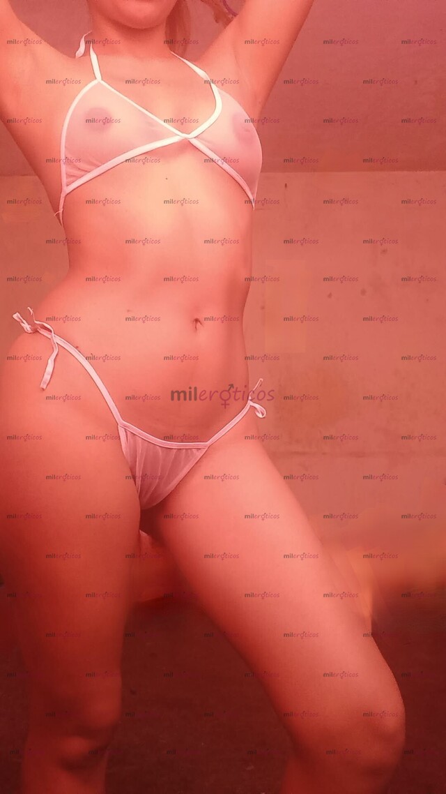 FOTOS DE HERMOSA Y COMPLACIENTE FLAQUITA LISTA PARA TI Y TUS FANTASÍAS.