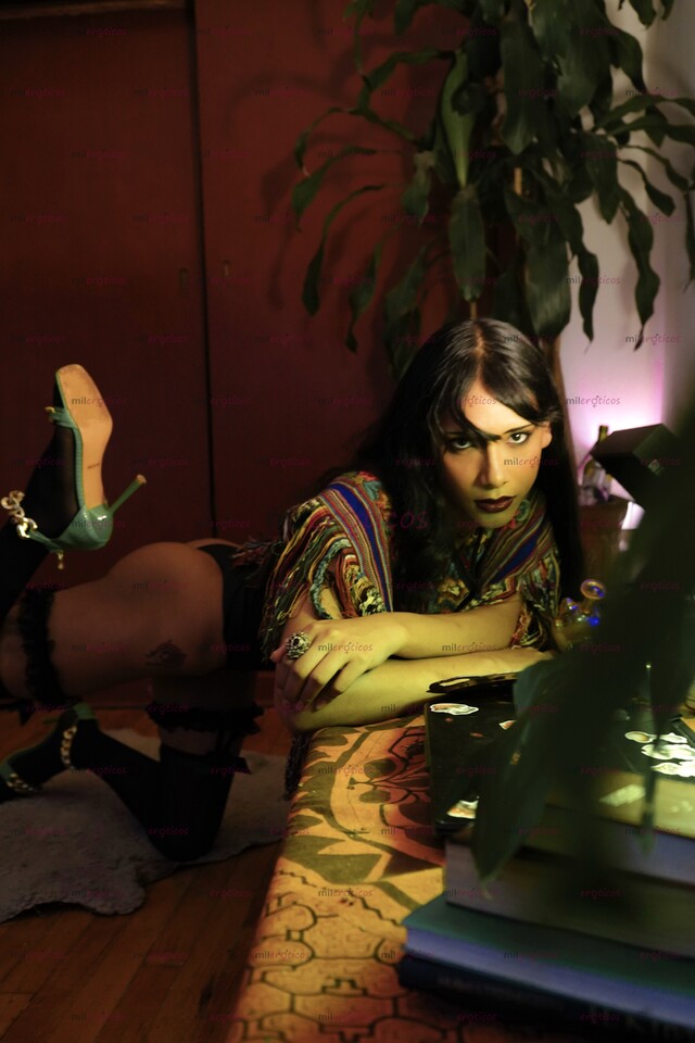 FOTOS DE UNA VERDADERA DIOSA A REAL GODDESS DOMINATRIX