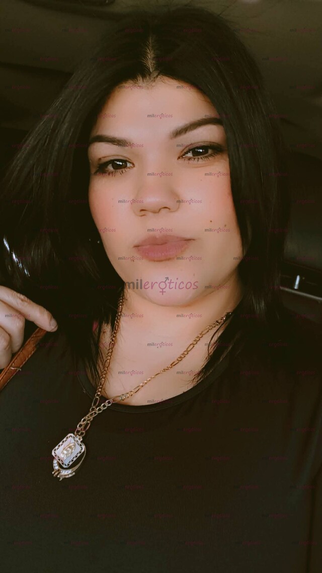 FOTOS DE BONITA PELI NEGRA AGRADABLE SÚPER HOT EN ESPERA DE TU LLAMADA PARA HACERTE FELIZ