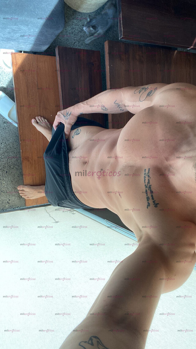 FOTOS DE MASAJISTA EXTRANJERO, SOLO PARA MUJERES. ATENCIÓN VIP