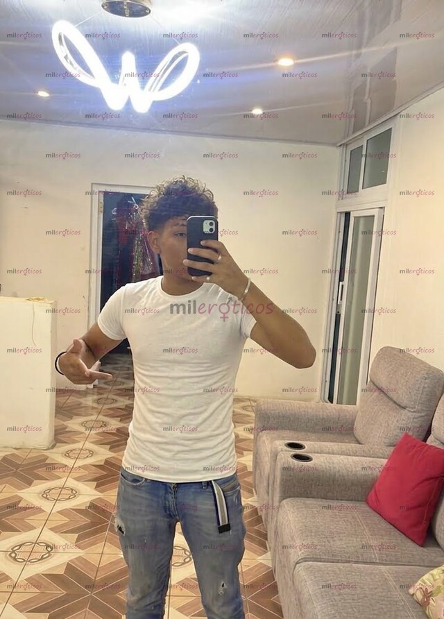 FOTOS DE CHICO DOTADO 23 CM MI INTENCIÓN ES DARTE PLASER ASTA ASERTE FELIZ