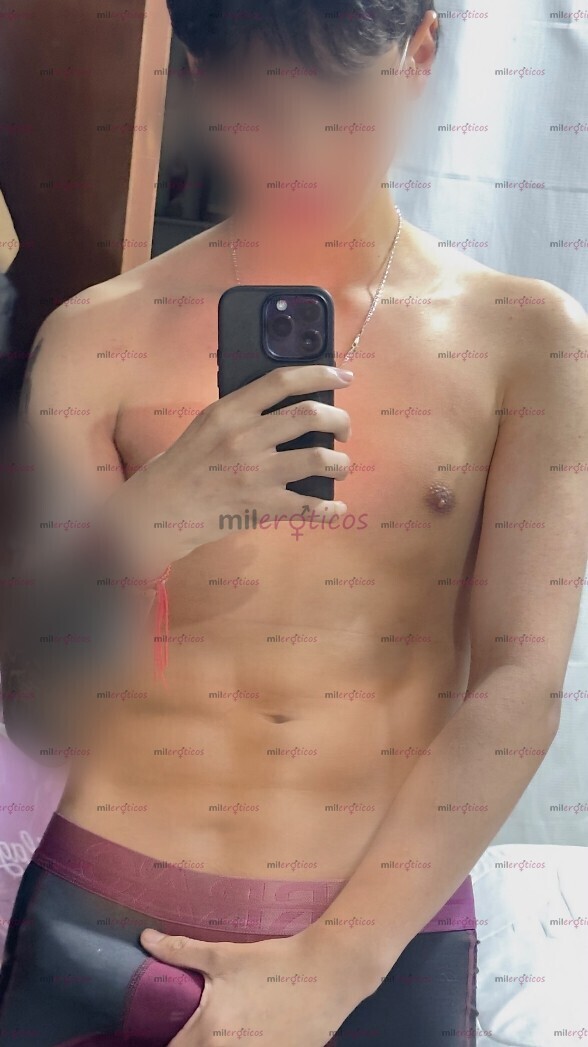 FOTOS DE HOLA SOY KEVIN HERMOSO FLACO DE ROL ACTIVO RECIÉN LLEGANDO A ESTA CIUDAD