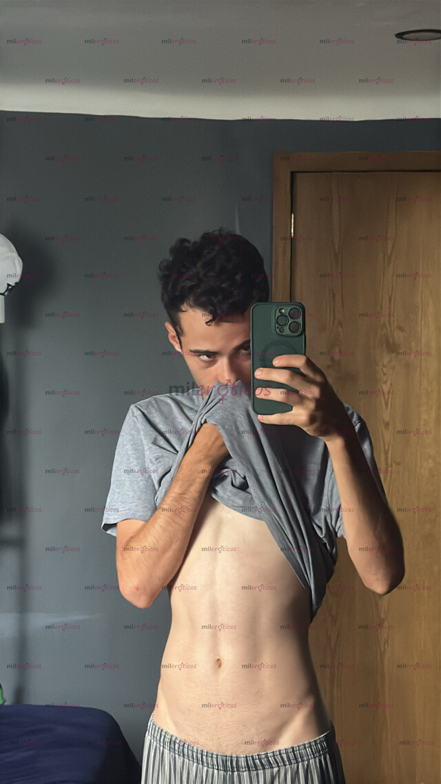 FOTOS DE ACTIVO DISPONIBLE Y MORBOSO. TENGO MENTE ABIERTA Y DISPONIBLE PARA CUMPLIR MORBO