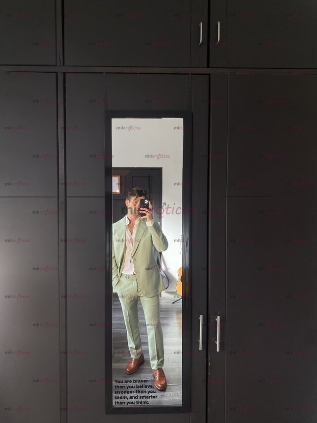 FOTOS DE MASAJISTA EXTRANJERO, SOLO PARA MUJERES. ATENCIÓN VIP