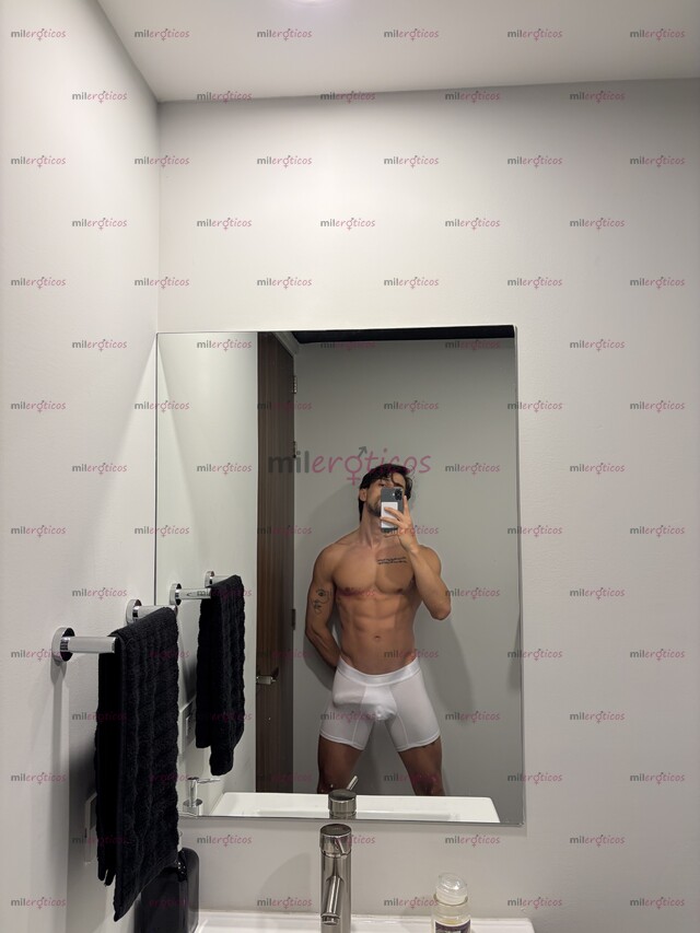 FOTOS DE MASAJISTA EXTRANJERO, SOLO PARA MUJERES. ATENCIÓN VIP