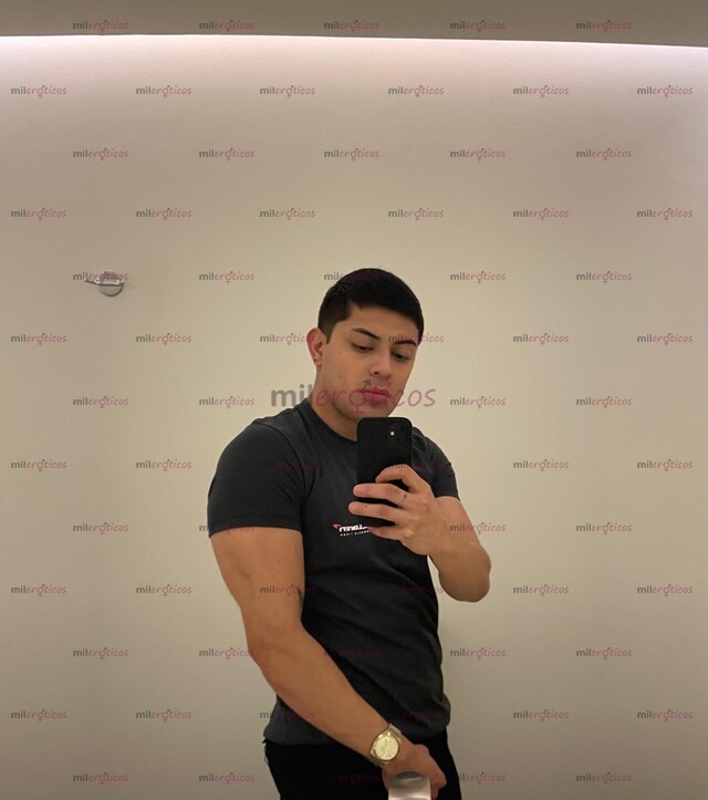 FOTOS DE HOLA SOY SANTIAGO ACTIVO VERGA DE 18 CM CON MUCHA LECHE Y CALIENTE