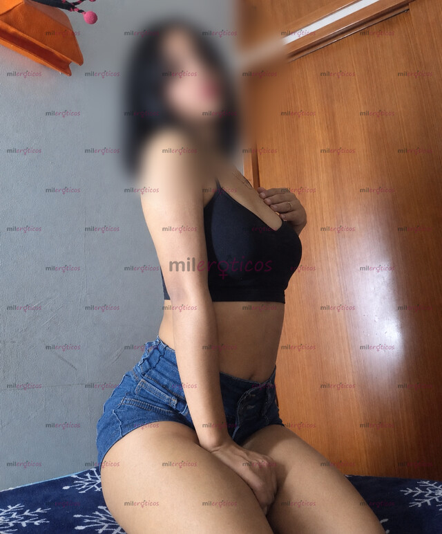 FOTOS DE HERMOSA LORENITA FLAQUITA DE 19 AÑOS ESPERANDO POR TI