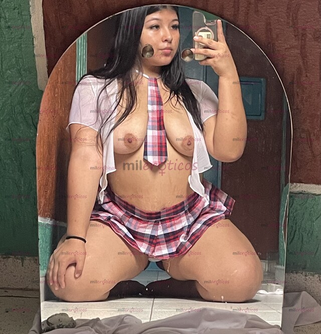 FOTOS DE LINDA ZOÉ, GORDI BUENA TIERNA, SUMISA Y DIVERTIDA DISPUESTA A COMPLACERTE