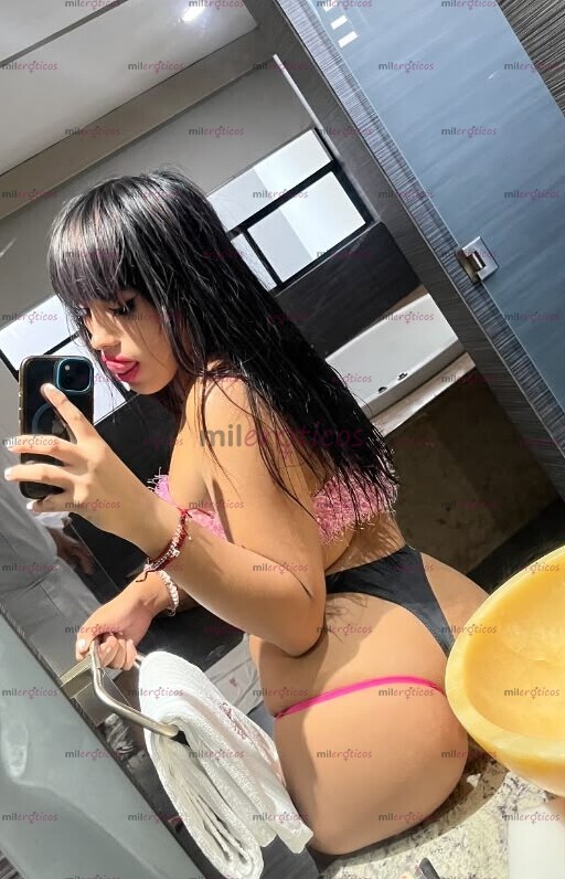FOTOS DE LO MEJOR QUE VERÁS SUPER ESTRECHITA Y LECHOSA TU MUÑEQUITA CON VRG