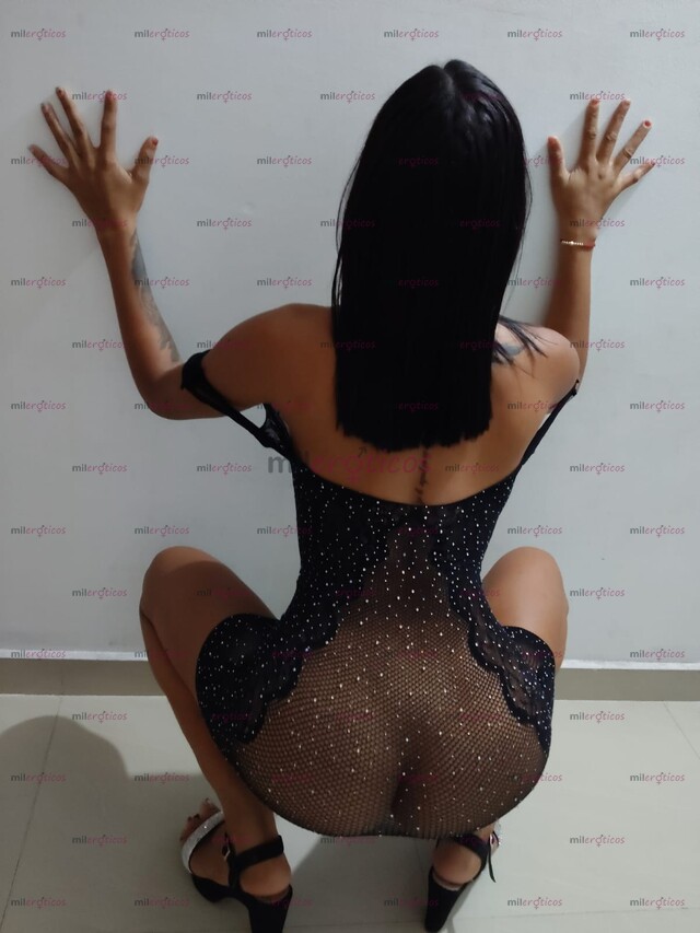 FOTOS DE KAROL UNA PLACA TATUADA SOY AMANTE EL SEXO ME ENCANTA QUE MEDEN DURO
