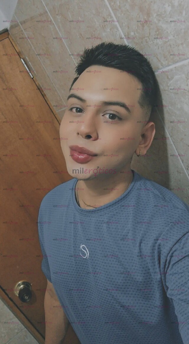 FOTOS DE JOVEN VERSÁTIL DOTADO COMPLACIENTE Y CARIÑO ESCRÍBEME PARA MAS...