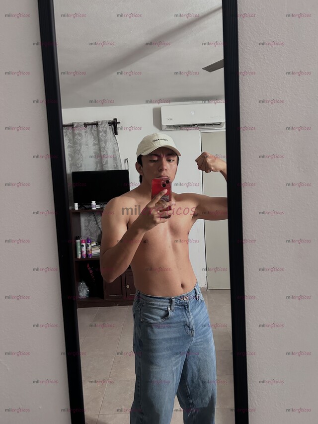 FOTOS DE JOVEN MORENO VERGON DE 20 CM DISPONIBLE PARA COMPLACERTE
