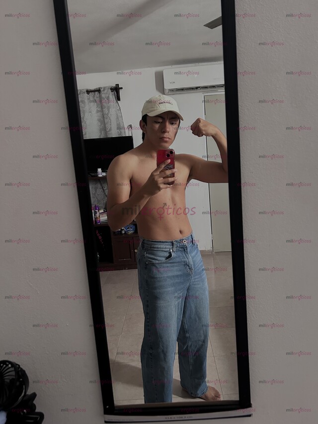 FOTOS DE JOVEN MORENO VERGON DE 20 CM DISPONIBLE PARA COMPLACERTE