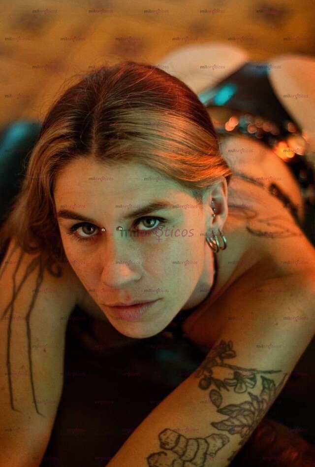 FOTOS DE SOY MUY HOT Y ENCANTADORA, VAMOS A COMPLACERNOS!
