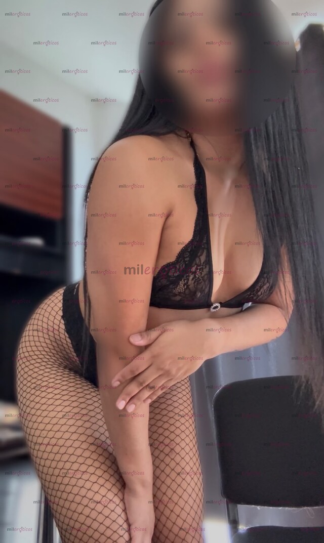 FOTOS DE ANDREA, MORENITA FLAQUITA EXÓTICA! PIERNAS LARGAR Y TORNEADAS MIDO 1.72 19 AÑOS