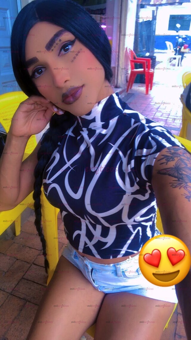 FOTOS DE EXOTICA MORENA FLACA CULONA VERGONA PARA DARTE UNA RICA EXPERIENCIA SEXUAL