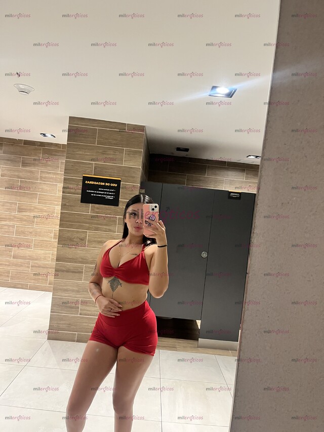FOTOS DE LINDA COLOMBIANA DISPUESTA A PASARLA MUY BIEN