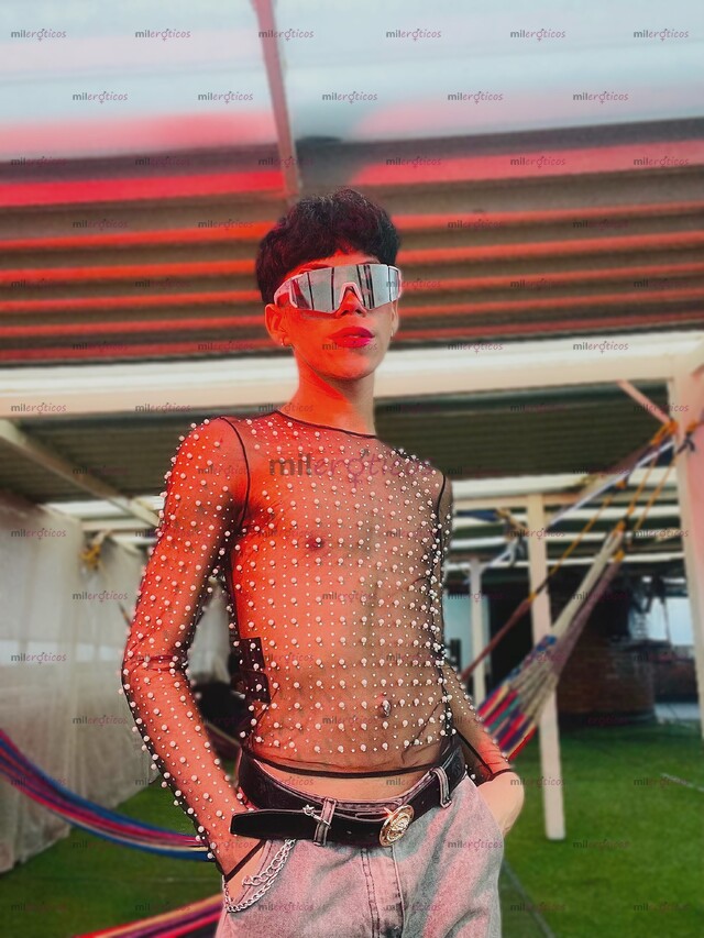 FOTOS DE HOLA SOY YOHE SOY SOCIABLE Y SEXY ESCRIBEME Y CONVERSAMOS Y VEMOS QUE PASA