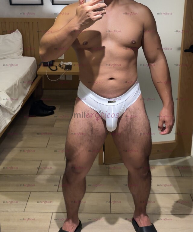 FOTOS DE HOMBRE VARONIL A TU SERVICIO PARA LO QUE QUIERAS.